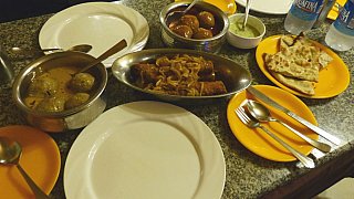 Lecker kashmiri Essen - Jammu & Kashmir: Essen & Schlafen