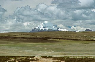 1998 - Tibetisches Hochplateau in gr&uuml;n - West-Tibet: Landschaft
