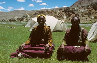 1998 - M&ouml;nche zu Besuch - West-Tibet: Land und Leute