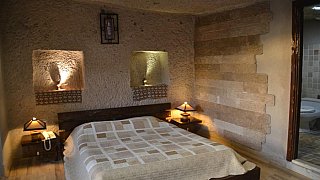 Zimmer im Kandovan Laleh Rocky Hotel - Nord-Iran: Essen & Schlafen