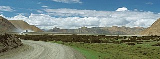 1998 - Tibetisches Hochplateau n&ouml;rdlich des Kailash - West-Tibet: Landschaft
