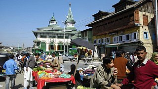Stra&szlig;en-Bazar in Srinagar 2007 - Jammu & Kashmir: Land und Leute