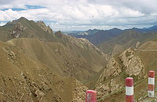 1998 - weiter Blick bis zur Ebene - West-Tibet: Landschaft