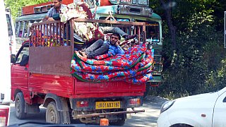 Gem&uuml;tliche Fahrt im Kashmir-Tal - Jammu & Kashmir: Land und Leute