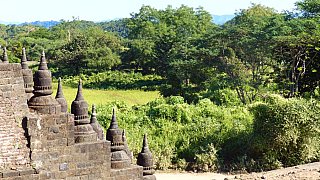 Blick vom Kho Thaung Tempel - West-Myanmar: Sehensw&uuml;rdigkeiten