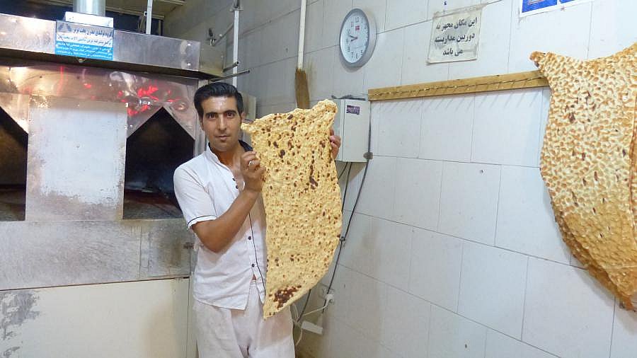Persischer Brotfladen - Nord-Iran: Land und Leute