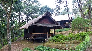 Bungalows im Oasis Eco Resort in Kamphelet - West-Myanmar: Essen & Schlafen
