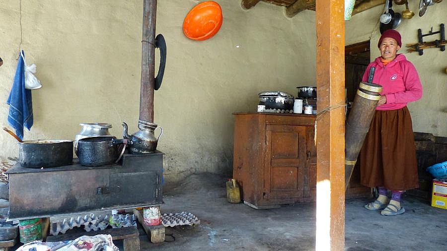 Klosterk&uuml;che im Sangla Nonnenkloster - Zanskar: Land und Leute