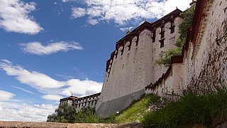 R&uuml;ckseite des Potala Palastes - Zentral-Tibet: Sehensw&uuml;rdigkeiten