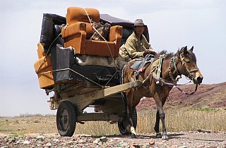 2006 - Lastentransport auf tibetisch - Zentral-Tibet: Land und Leute