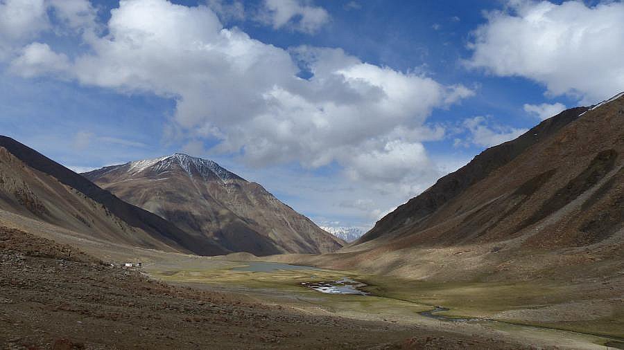 Weites Hochgebirgstal in Ladakh - Ladakh: Landschaft