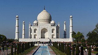 Taj Mahal in Agra in Uttar Pradesh in Indien - Uttar Pradesh: Sehensw&uuml;rdigkeiten