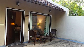 Bungalow im Bandhav Vilas Resort in Tala - Madhya-Pradesh: Essen & Schlafen