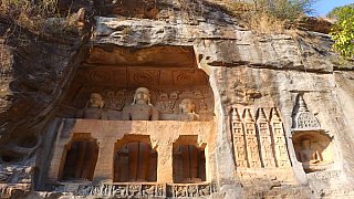 Jain Skulpturen in Gwalior - Madhya-Pradesh: Sehensw&uuml;rdigkeiten
