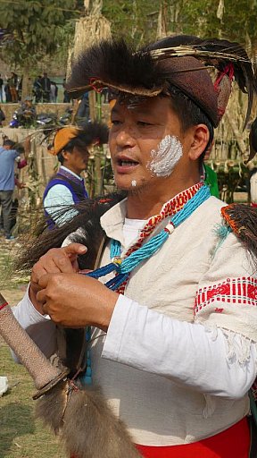 Mann vom Nyishi-Stamm - Indien - Nordosten - Land und Leute
