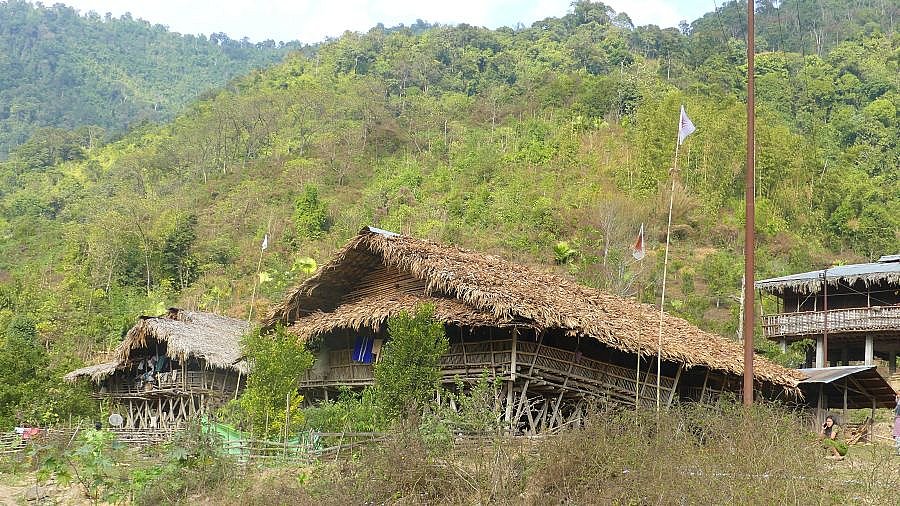 Adi Galong-Dorf - Indien - Nordosten - Land und Leute