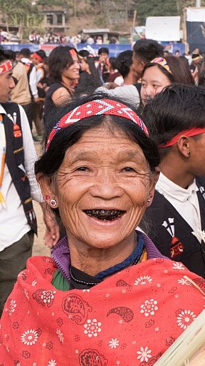 Wangcho-Lady in Longding - Indien - Nordosten - Land und Leute