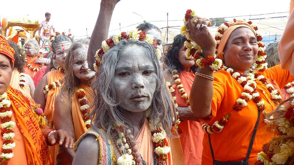 Festumzug auf der Kumbh Mela in Rajim - Chhattisgarh: Land-und-Leute