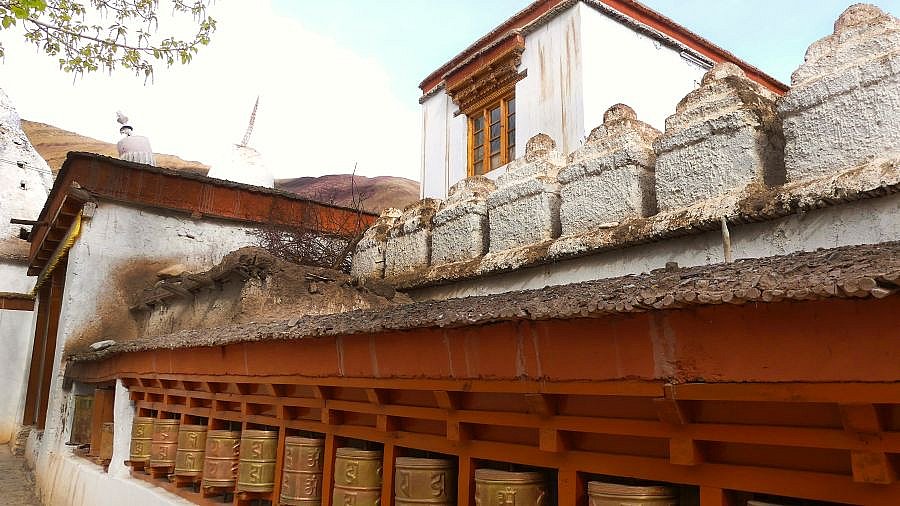 Au&szlig;enansicht des Alchi Klosters - Ladakh: Sehensw&uuml;rdigkeiten