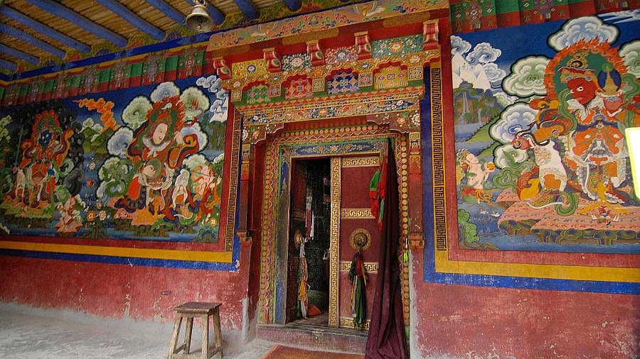 Lamayuru Tempeleingang - Ladakh: Sehensw&uuml;rdigkeiten