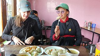 Typisch ladakhisches Restaurant in Leh - Ladakh: Essen & Schlafen