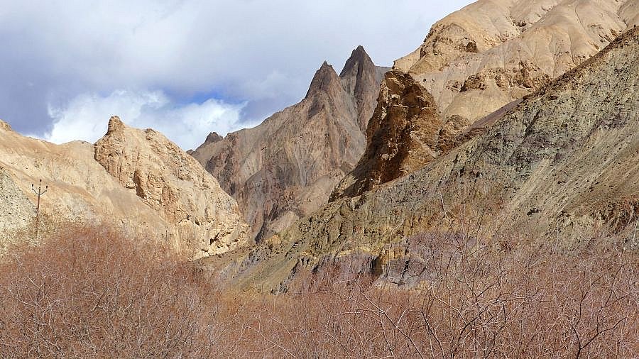Grandiose Felsenlandschaft - Ladakh: Landschaft