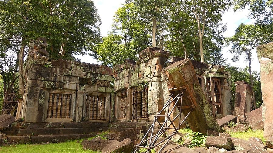 Antiker Tempel in Koh Ker - Kambodscha - Sehensw&uuml;rdigkeiten