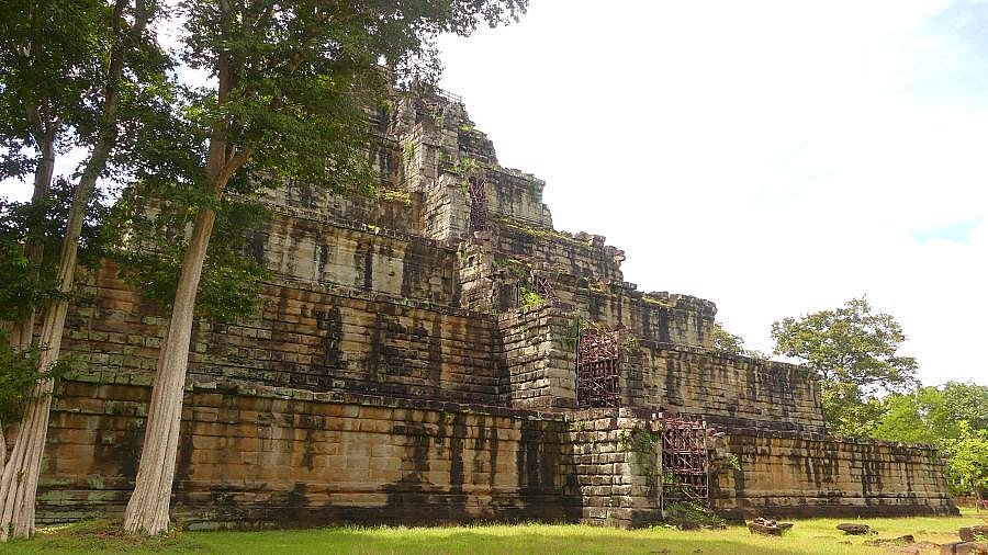 Pyramidentempel Prasat Thom - Kambodscha - Sehensw&uuml;rdigkeiten
