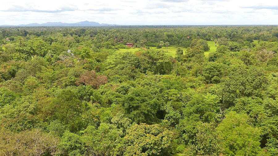 Pyramidentempel Prasat Thom - Kambodscha-Landschaft