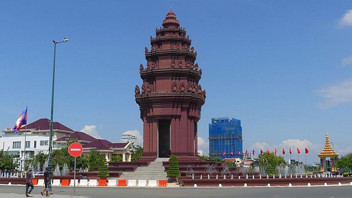 Unabh&auml;ngigkeitsdenkmal in Phnom Penh - Kambodscha - Sehensw&uuml;rdigkeiten