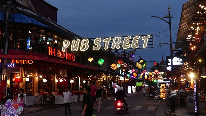 Pub Street in Siem Reap - Kambodscha - Land und Leute