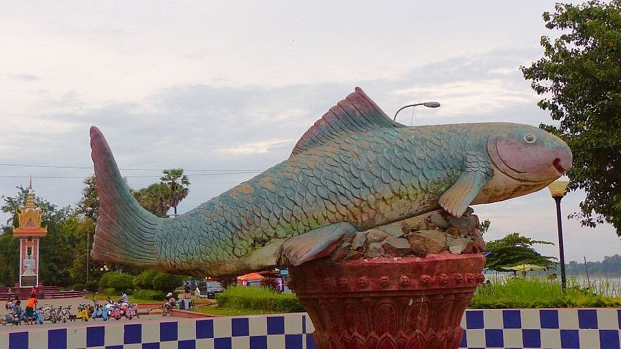 Pasai-Fisch-Denkmal - Kambodscha - Land und Leute