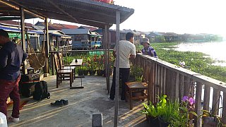 Veranda des ST63 Homestay in Kampong Khleang - Kambodscha - Essen und Schlafen