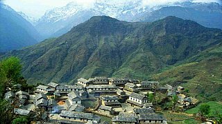 Gurung-Dorf im Annapurna-Gebiet - Nepal Himalaya-Panoramen