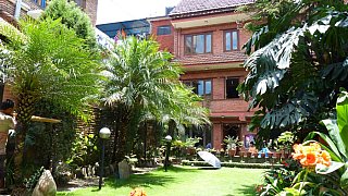 Garten im Newa Chen Heritage Hotel - Kathmandu-Tal: Essen & Schlafen
