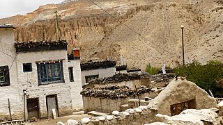 H&auml;user in Dhee - Nepal - Mustang 2024 - Land und Leute