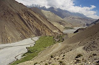 Blick auf Kagbeni und nach Upper Mustang - Nepal - Mustang - verbotenes K&ouml;nigreich 1993 & 97