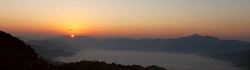 2014 - Blick zum Sonnenaufgang von Tansen aus - Zentral-Nepal