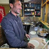 Hunza-Pizza-B&auml;ckerei - Pakistan - Essen und schlafen