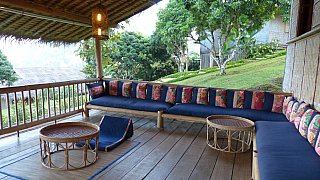 Terasse der Lanjia Lodge - Nordthailand - Essen und Schlafen