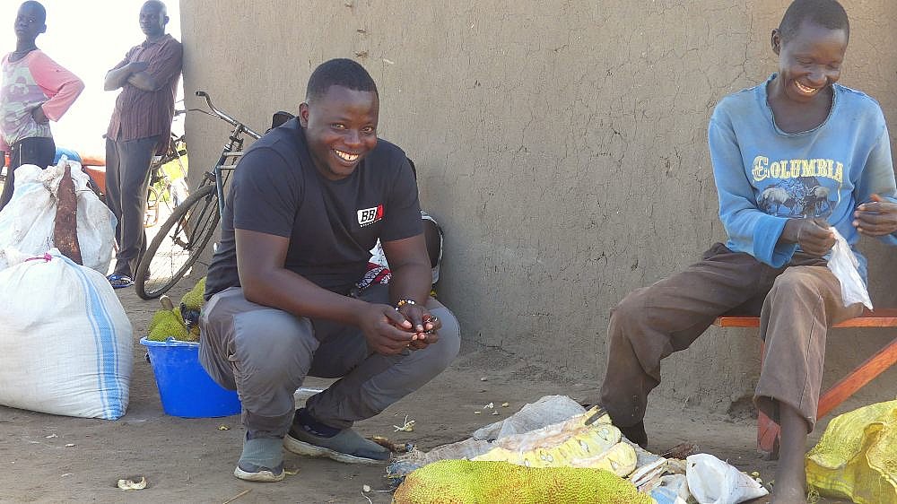 Jackfrucht auf dem Markt in Butiaba - Uganda - Land und Leute