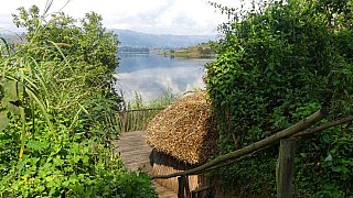 Byoona Amagara Lodge am Bunyonyi - Uganda - Schlafen und Essen