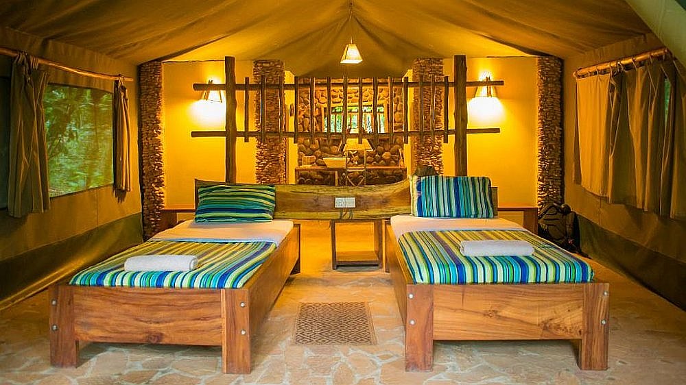 Safarizeltunterk&uuml;nfte im Kibale Forest Camp - Uganda - Schlafen und Essen