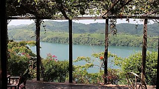 Kratersee von der Ndali Lodge - Uganda - Schlafen und Essen