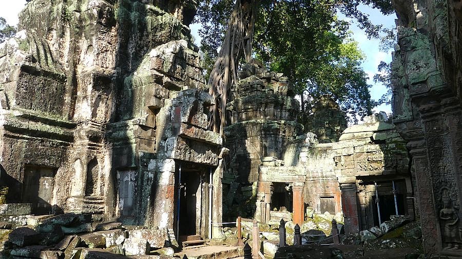 Innenhof in der Ta Prohm-Tempelanlage - Kambodscha - Sehenswürdigkeiten