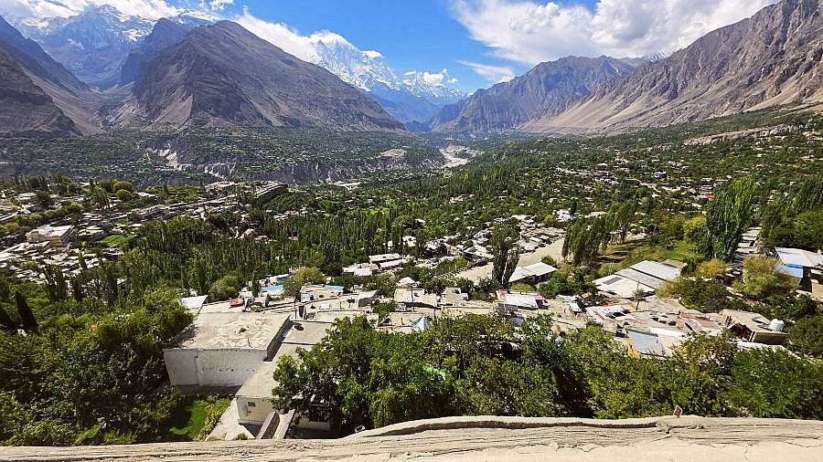 Blick vom Baltit Fort nach Westen - Nord-Pakistan: Landschaft