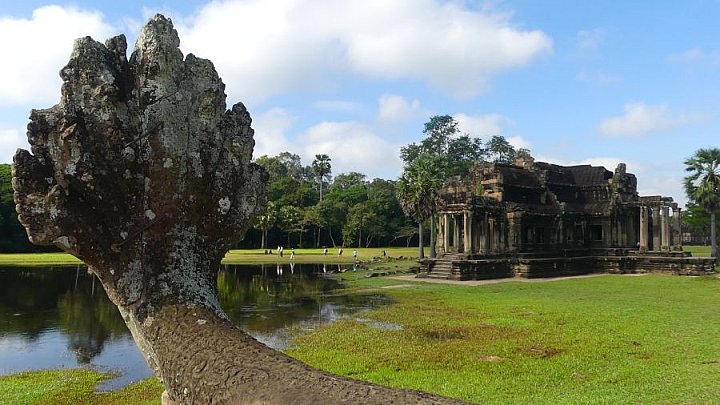 Bibliothek-Gebäude in Angkor Wat - Kambodscha - Sehenswürdigkeiten