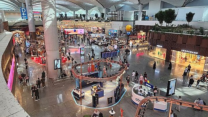 Flughafen Istanbul - Pakistan-Blog